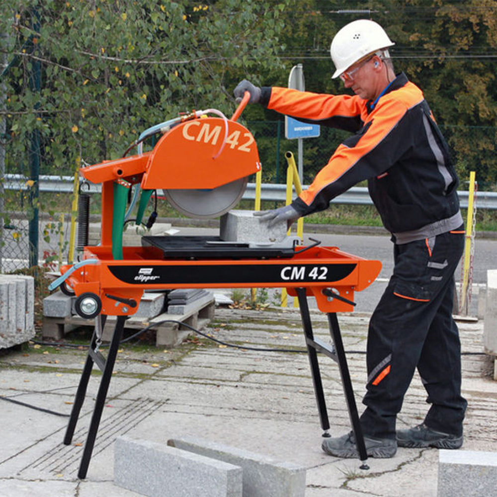 Clipper CM42 Masonry Saw