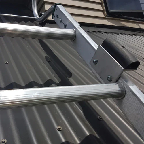 Trade Series Roof Ladder